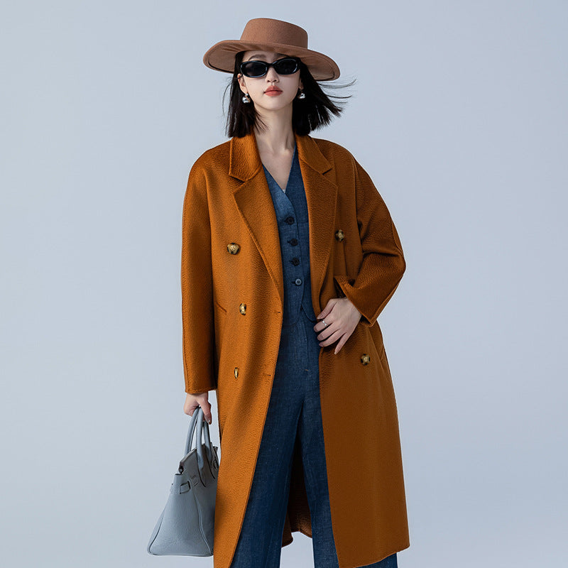 Double-breasted rippled double-faced cashmere coat