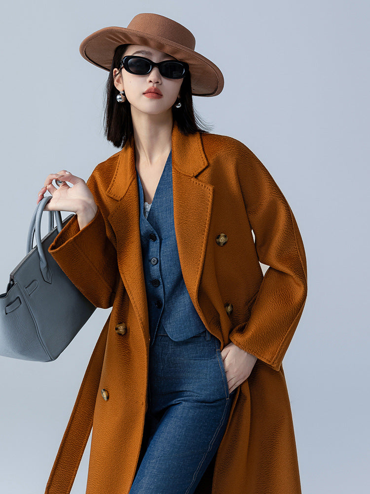 Double-breasted rippled double-faced cashmere coat