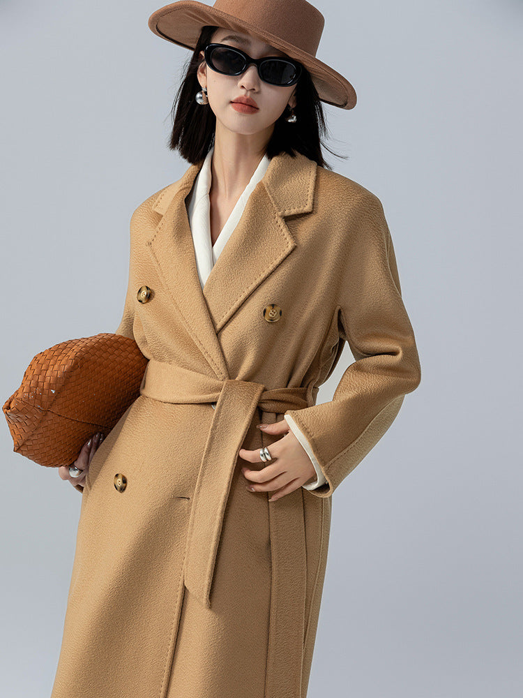 Double-breasted rippled double-faced cashmere coat